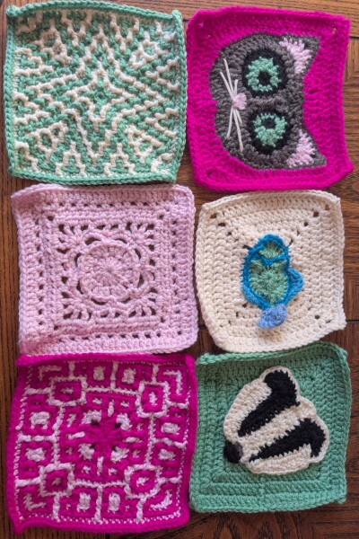 Woolly Hugs. A blanket for lovely wafflenose who has tragically lost her daughter. Can you help us please?