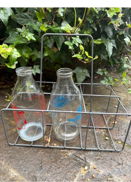 Woolly Hugs. A blanket for lovely wafflenose who has tragically lost her daughter. Can you help us please?