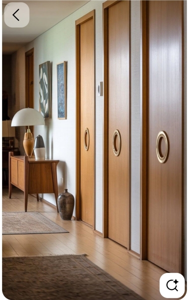 Please help me redecorate my dingy hallway