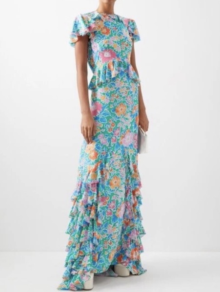 Help me dress for posh Denmark summer wedding