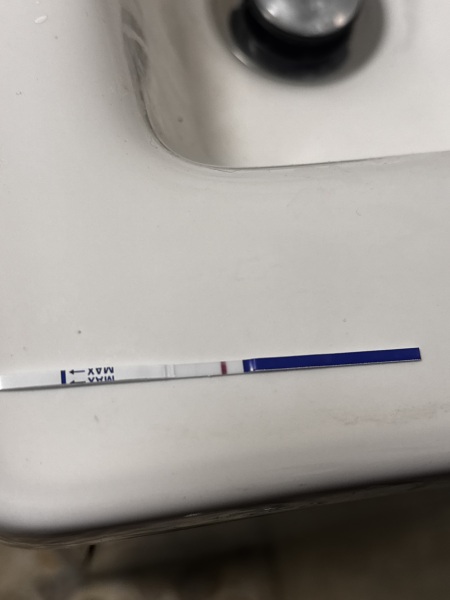 9dpo.. faint positive?