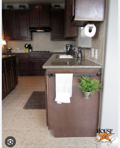 Hand towels in kitchen design