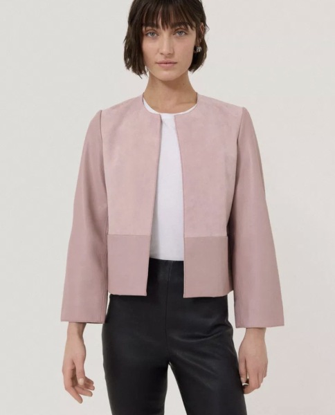 Suitable for April Wedding