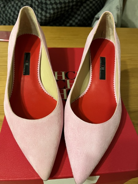 Suitable for April Wedding