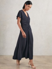 Anyone seen any lovely wedding guest appropriate dresses in the shops?