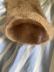 How can I shorten the sleeves of this jumper?