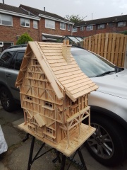 On hunt for gorgeous doll’s house which is affordable