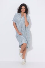 Smart casual summer clothes for trip - plus size