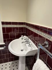 Show me your bathrooms please or bathroom inspiration