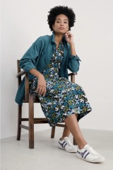 Smart casual summer clothes for trip - plus size
