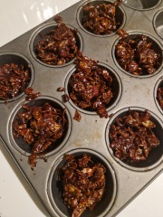 Meal planning, sharing recipes and ideas to make the weekly budget go further.