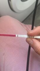 Pregnancy test getting lighter at 4w1
