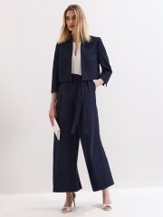 Smart casual summer clothes for trip - plus size