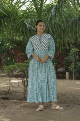 Help finding a dress like this