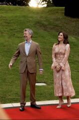 Royal Style: Spring Forward! Bling Forward, too..