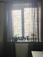 How to dress a large window