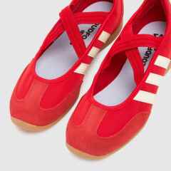 Is there a ballerina trainer or sneakerina that doesn't give Hotter shoes vibes?