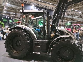 The Bluestocking  women's Pub- spring is sprunging and MN's name generator can do one!