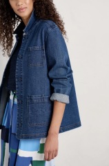 Smart casual summer clothes for trip - plus size
