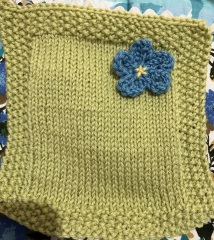 Woolly Hugs. A blanket for lovely wafflenose who has tragically lost her daughter. Can you help us please?
