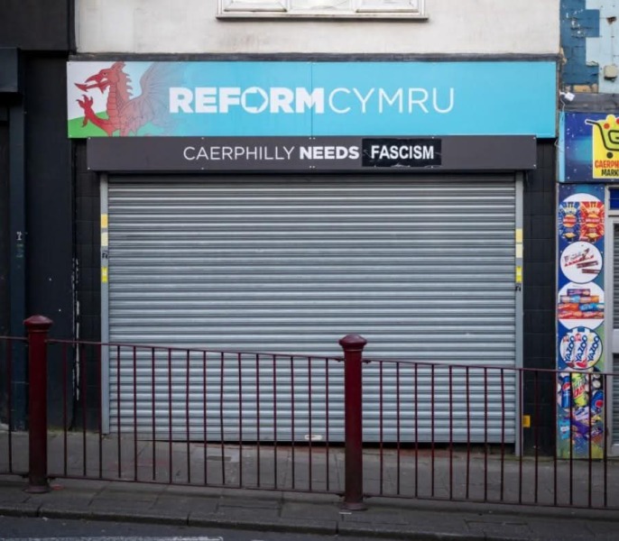 Thread 46 Starmer: Meloj kaj kastoroj sur monbiletoj, arbaro de kolero