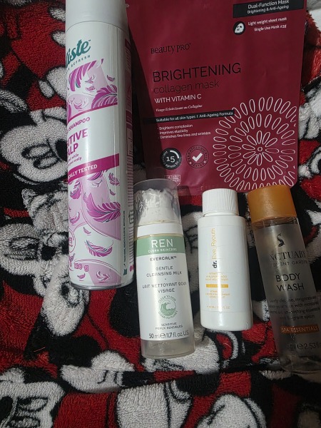 Beauty addicts thread: share empties, chucks and mindful buying tips