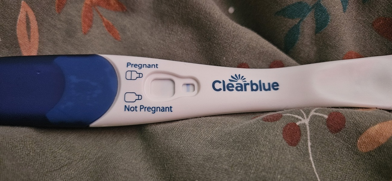 Line eyes, am I bugging?