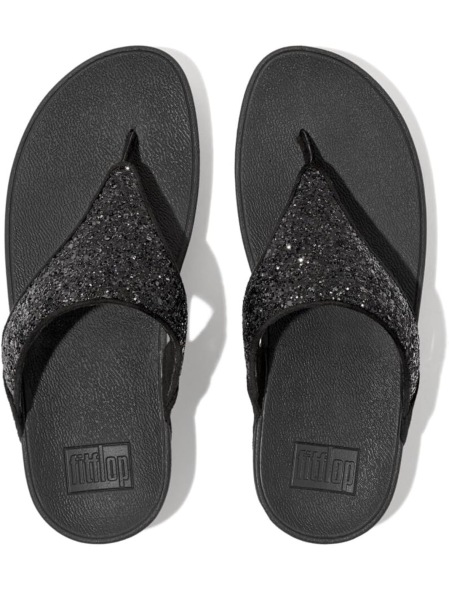 Recommendations for comfortable holiday flip flops for beach and sightseeing