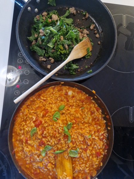 Meal planning, sharing recipes and ideas to make the weekly budget go further.