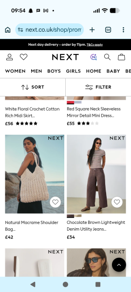 Starting to massively despair at my clothes shopping … 😭