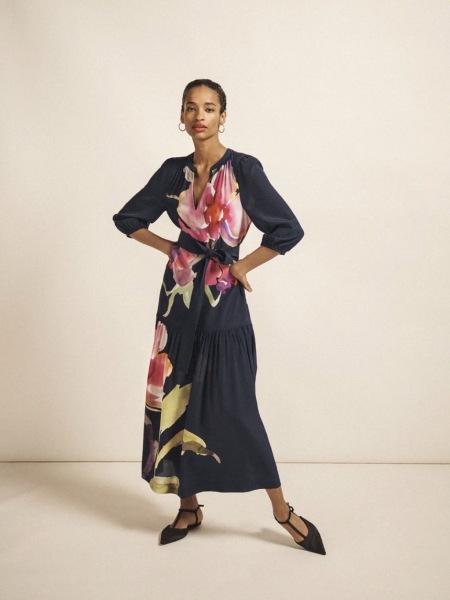 What to wear as mother of the bride for a quirky wedding