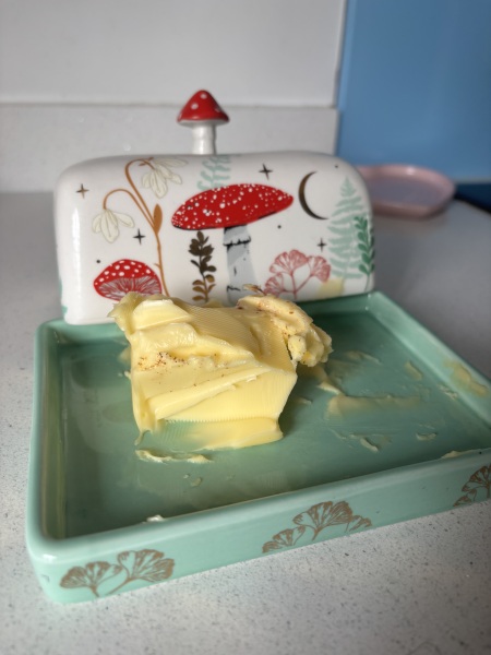 Judge my tub of butter...