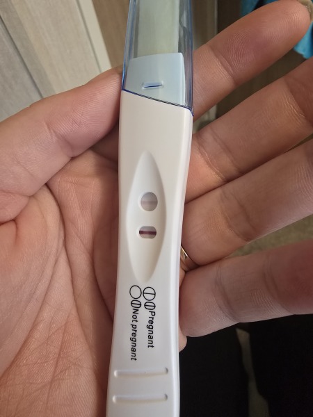 Positive pregnancy test at 41 and looking to chat about symptoms