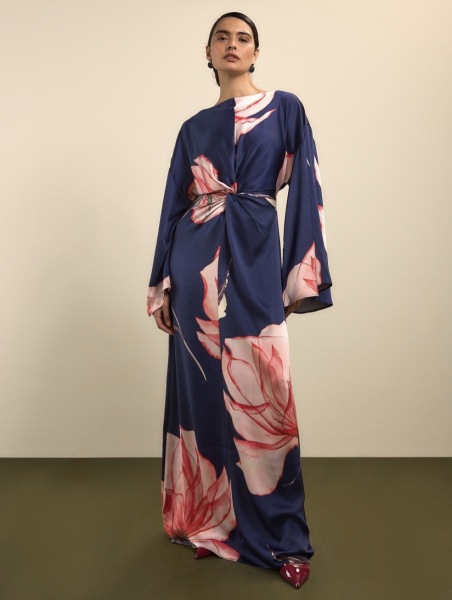 This dress for Spring wedding with "wedding chic" dress code?