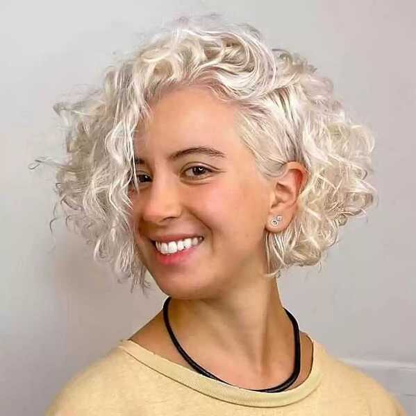 How can I achieve this style with fine straight white hair?