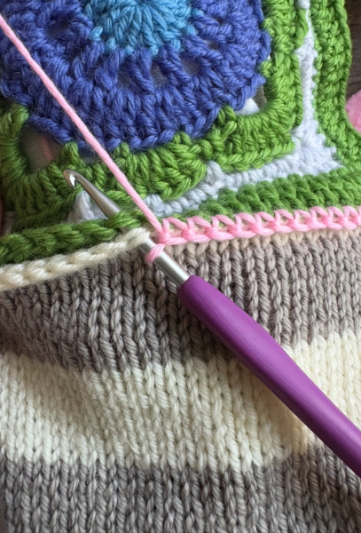 Part 2. Our blanket making for lovely waffle heads into its final stages.
