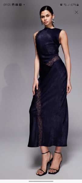 Evening dress ideas for slim DD needing more bust support