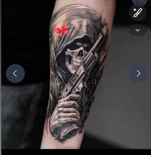 Lil alien tattoo 👽