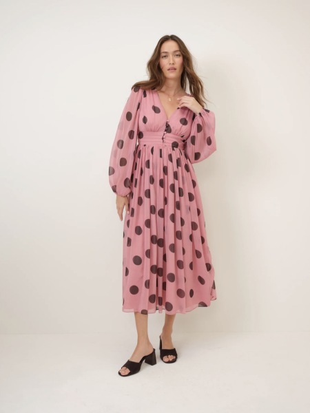 What to wear as mother of the bride for a quirky wedding