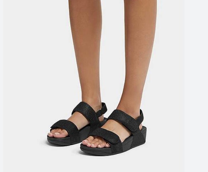 Flat sandals with straps that don't make me look like I'm 80