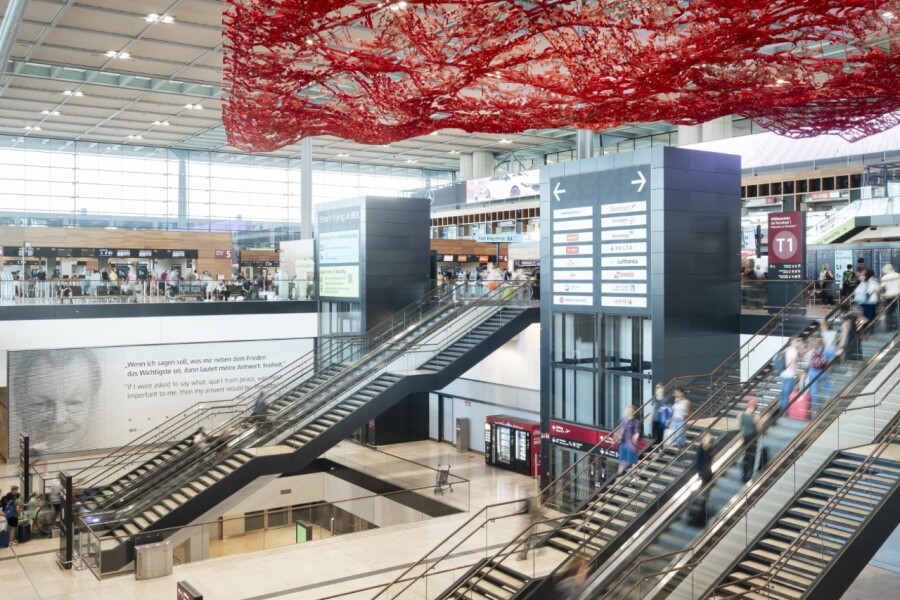 Brandenburg Airport Berlin and the new Entry/Exit System (EES). Have you been there recently? Are they getting to grips with it?