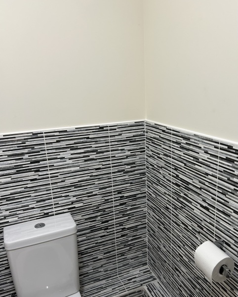 Paint colour ideas for downstairs toilet? Help!