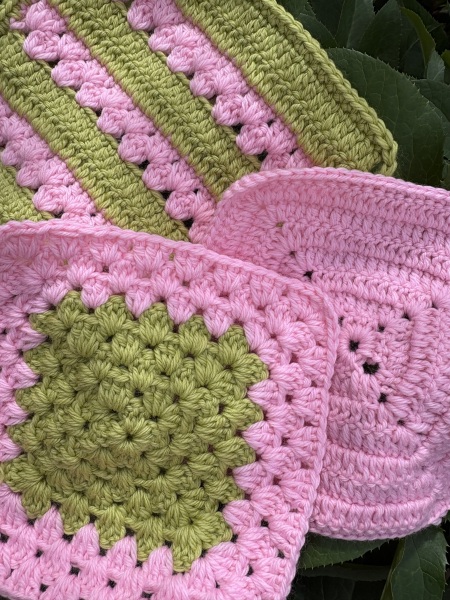 Part 2. Our blanket making for lovely waffle heads into its final stages.