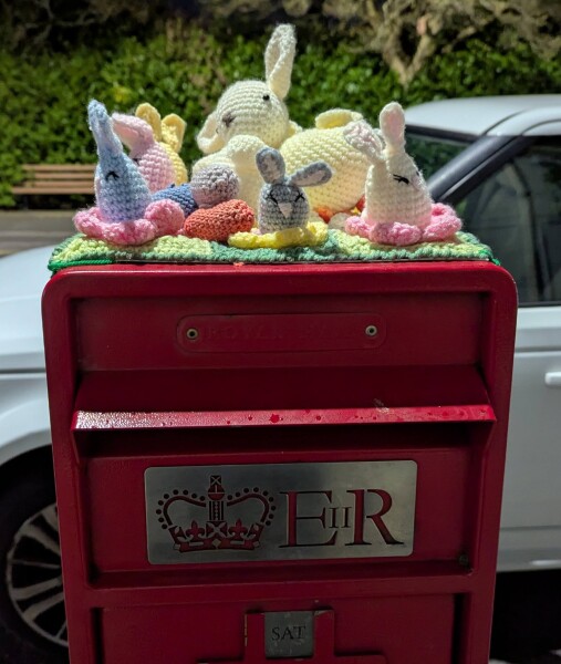 Thread 46 Starmer: Meloj kaj kastoroj sur monbiletoj, arbaro de kolero