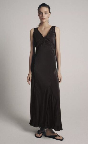 Evening dress ideas for slim DD needing more bust support