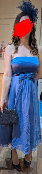 Accessories for this wedding outfit