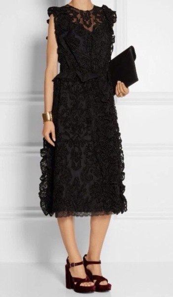 “I never ‘FEEL’ stylish. Please help me with an outfit for my birthday dinner in a luxury hotel. Vinted options a bonus. Thank you!