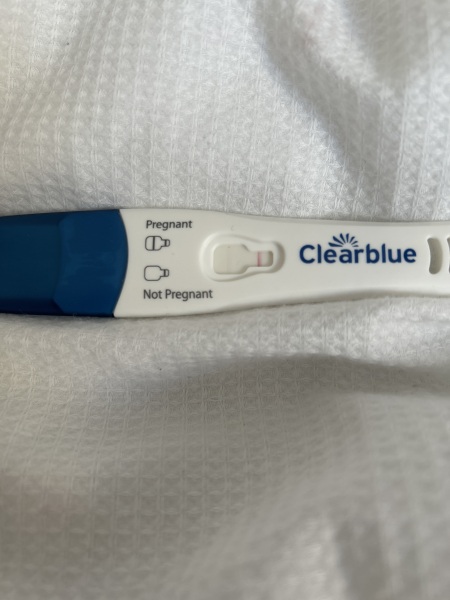 Can anyone else see a faint line on my 10dpo test?