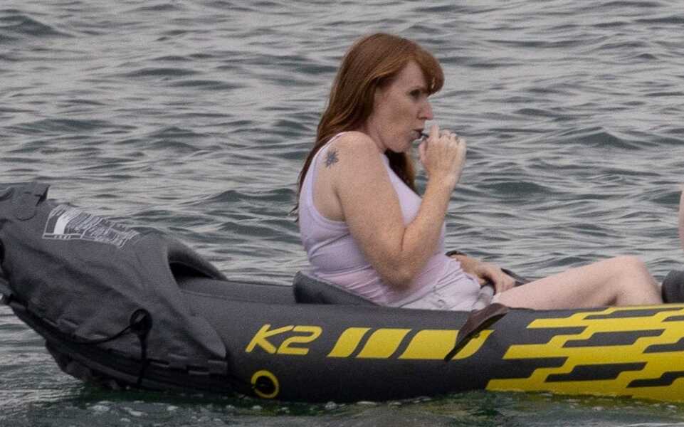 To think allisons pearsons rant about Angela Rayner is full of nasty stereotypes about girls who are 16 and pregnant?