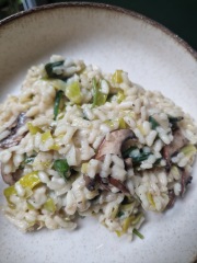 Meal planning, sharing recipes and ideas to make the weekly budget go further.